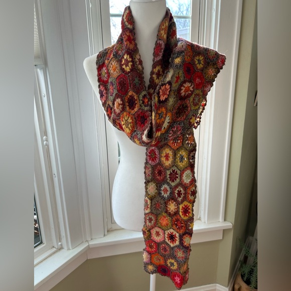 Garnet Hill Scarf Knitted Afghan Wrap Colorful Granny Square Wool Handknit - Picture 2 of 7